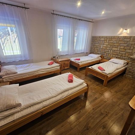 Pod Kamiennikiem Hotel Trzemesnia Eksteriør billede