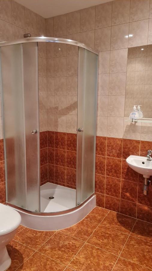 Pod Kamiennikiem Hotel Trzemesnia Eksteriør billede