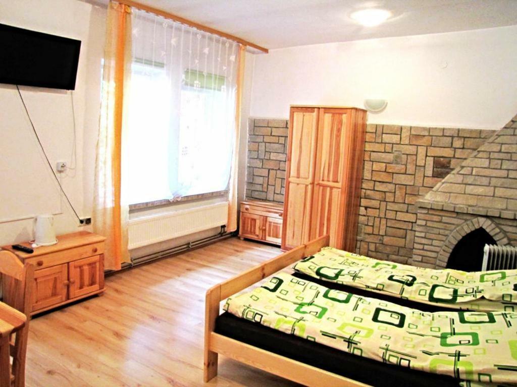 Pod Kamiennikiem Hotel Trzemesnia Eksteriør billede