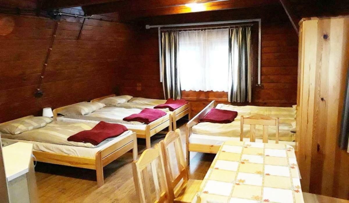 Pod Kamiennikiem Hotel Trzemesnia Eksteriør billede